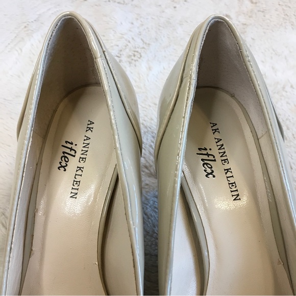 Anne Klein AK7 Codie Nude Faux Patent Pumps Size 9 - Picture 4 of 12